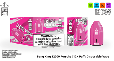 Vaporizador desechable Pink Bang King 12K Puffs y caja minorista a juego con la etiqueta Triple Berry, que muestra el logotipo de la corona, el diseño del dispositivo, íconos para Type-C, batería de 550 mAh, 18 ml de capacidad y bobina de malla de 1.2Ω, y una advertencia de nicotina prominente en el empaque.