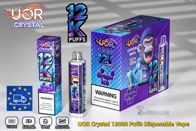 Envase de vapeo desechable UOR Crystal 12K Puffs en color morado y azul, sabor hielo de uva, con el dispositivo y etiqueta de advertencia.