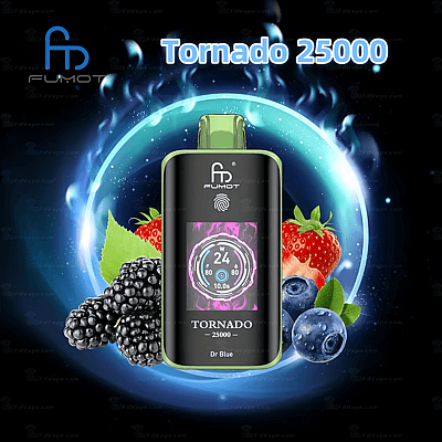Un dispositivo per lo svapo nero e verde con l'etichetta "Fumot Tornado 25000" dotato di un display digitale, circondato da illustrazioni di fragole, mirtilli e more, con uno sfondo blu brillante e infuocato.