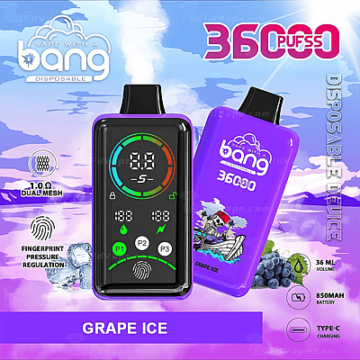 Dispositivo per svapare con marchio "Bang", aroma "Grape Ice", 36.000 boccate, dotato di display digitale, regolazione della pressione tramite impronta digitale, ricarica Type-C e batteria da 850 mAh, sullo sfondo un cielo viola e il tema dell'uva.