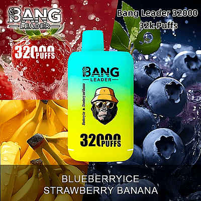Reklambild för Bang Leader-enheten som erbjuder 32 000 puffar i smakerna Blueberry Ice och Strawberry Banana, med livfulla bilder av jordgubbar, blåbär och bananer som bakgrund.