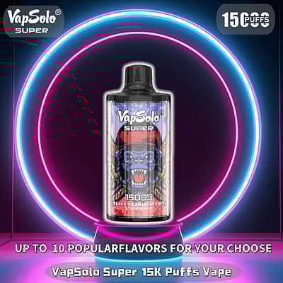 Immagine promozionale che mostra il dispositivo per svapare VapSolo Super con capacità di 15.000 boccate, caratterizzato da un design audace e aromi pubblicizzati come Black Ice, Dragonfruit e Strawberry, su uno sfondo ad anello color neon.