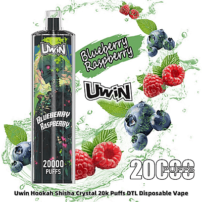 Een promotieafbeelding voor de Uwin Blueberry Raspberry wegwerpvape met een artistiek ontwerp op het apparaat en afbeeldingen van bosbessen, frambozen en muntblaadjes.