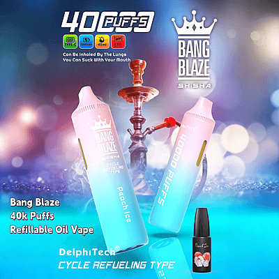 Advertentie voor de Bang Blaze Peach Ice vape met twee grote, navulbare olie-vape-apparaten, een waterpijp en e-liquid in felblauwe en roze tinten, met de tekst '40k Puffs, Cycle Refueling Type' als toelichting op de specificaties.