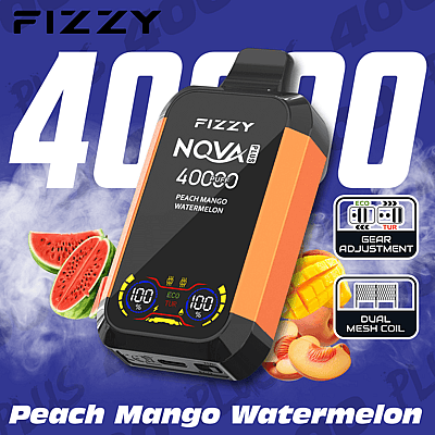 Fizzy Nova Plus-Vaping-Gerät mit Pfirsich-, Mango- und Wassermelonengeschmack, 400 Zügen Kapazität, Ganganpassungseinstellung und Doppelnetzspule auf blauem Hintergrund mit Fruchtdarstellungen.