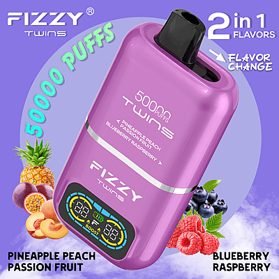 Promotiefoto van een Fizzy Twins wegwerp-vape met 5000 trekjes, met de smaken ananas, perzik, passievrucht en bosbes, framboos, uitgevoerd in een paars ontwerp.