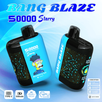 Uma imagem promocional de varejo mostrando um dispositivo vape futurista azul e preto, rotulado 'Bang Blaze 50000 Starry' com sabor 'Blueberry Ice', exibindo padrões de estrelas de LED e detalhes do produto, como carregamento Tipo C e capacidade de 550 mAh.