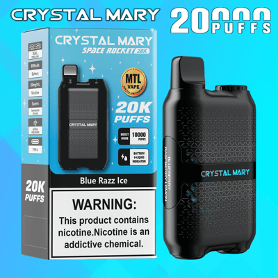 Opakowanie i ekspozycja produktu e-papierosa „Crystal Mary Space Rocket 20K” o smaku „Blue Razz Ice” ze wskaźnikami 20 000 zaciągnięć, zawartości nikotyny i etykietą ostrzegającą o uzależnieniu od nikotyny.