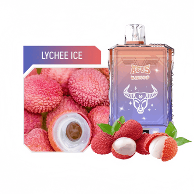 Un producto vaporizador con temática de lichi que presenta una ilustración que incluye frutas de lichi enteras y peladas, etiquetadas como "Lychee Ice" y decoradas con un elegante diseño de dos colores.
