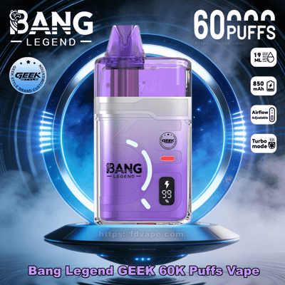 Purple Bang Legend GEEK 60K Puffs vape pod med en genomskinlig lila tank, utställd på en futuristisk blå piedestal.