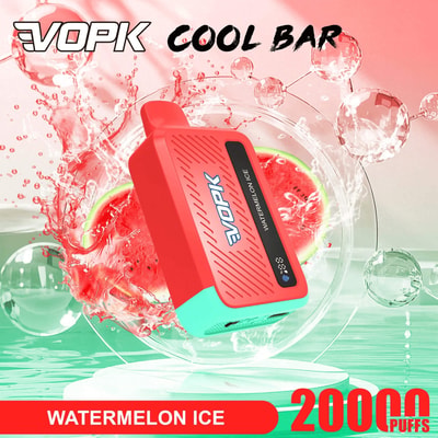 Rotes E-Zigarettengerät mit türkisfarbenem Sockel und der Aufschrift „VOPK COOL BAR“, vor einem Wassermelonen-Eisspritzer;. Auf dem unteren Banner steht WATERMELON ICE und 2000 PUFFS.