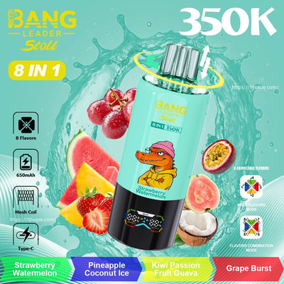 Bouteille de vape Teal Bang étiquetée 8 en 1 avec une saveur de fraise, pastèque et d'autres saveurs de fruits, sur un fond éclaboussant.