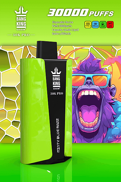 Dispositivo di svapo monouso Bang King 30K Pro con 30.000 boccate, capacità del liquido di 36 ml, batteria da 850 mAh e un aroma "Minty Blue Razz", caratterizzato da uno sfondo colorato con un gorilla ruggente che indossa occhiali da sole.
